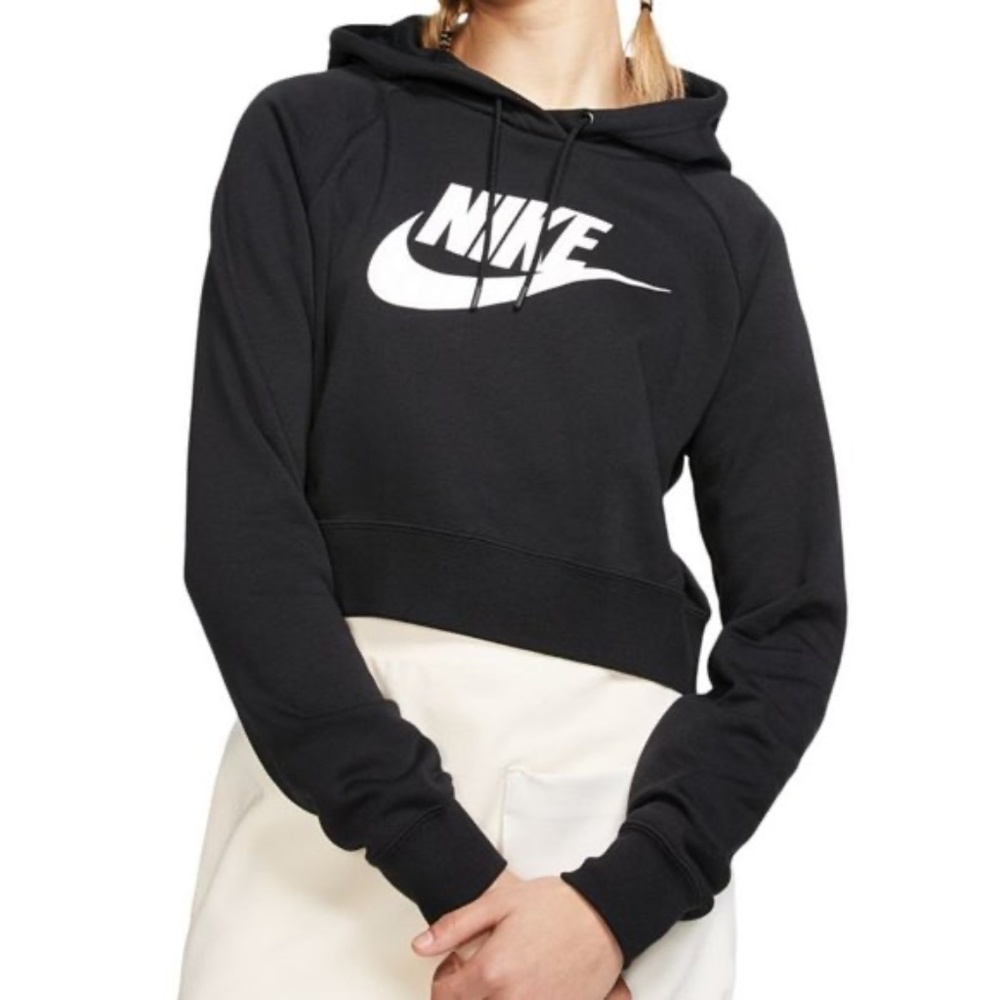 Nike Women's Sportswear Rally Cropped Hoodie